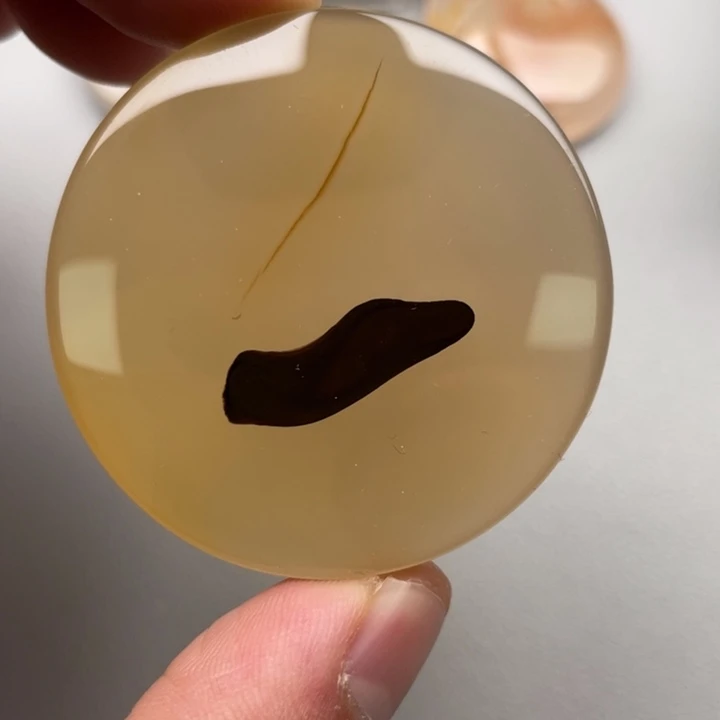 玛瑙/玉髓车挂合金石**语