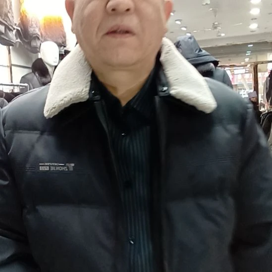 190虾青色活毛领断码特价