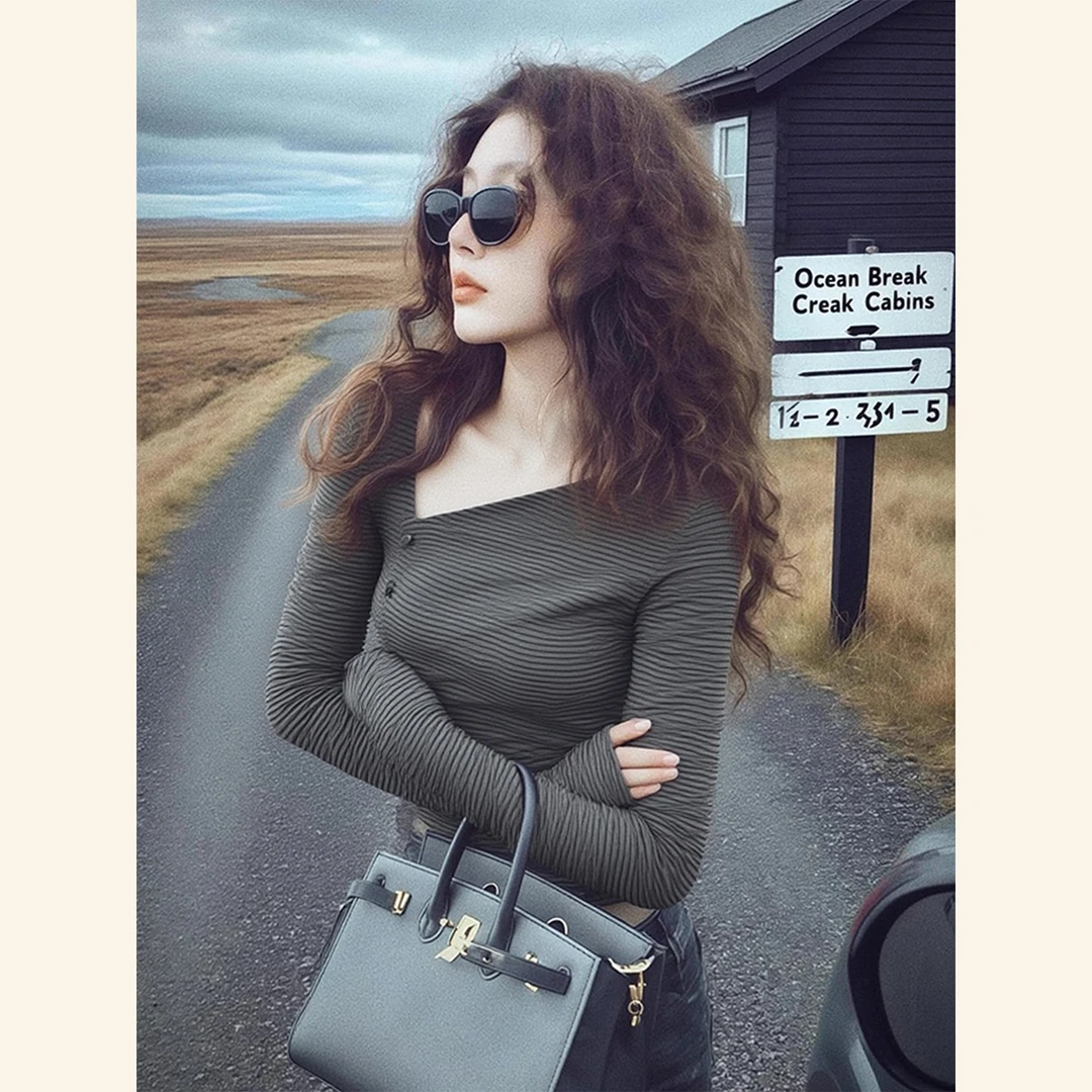 巨好看的设计感上衣韩系高级感洋气减龄独特超好看灰色条纹T恤冬