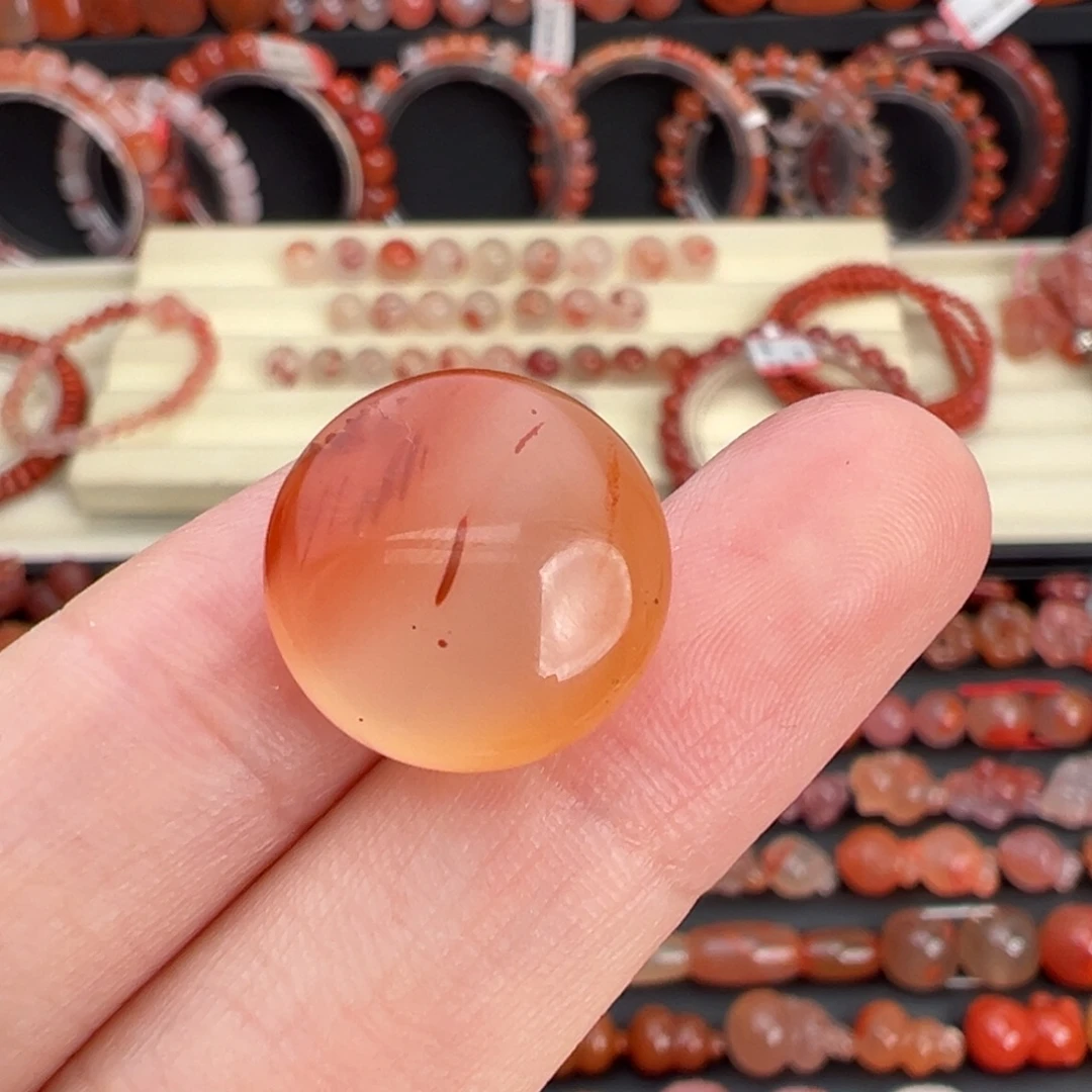 南红玛瑙未镶嵌颈饰圆牌吊坠