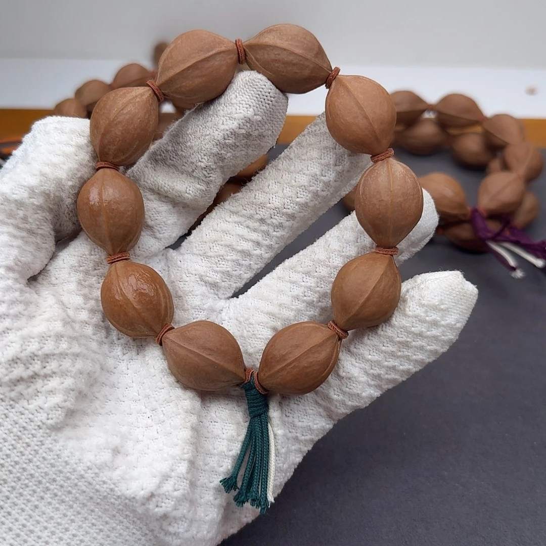 18*26精配款梅林铁核手串