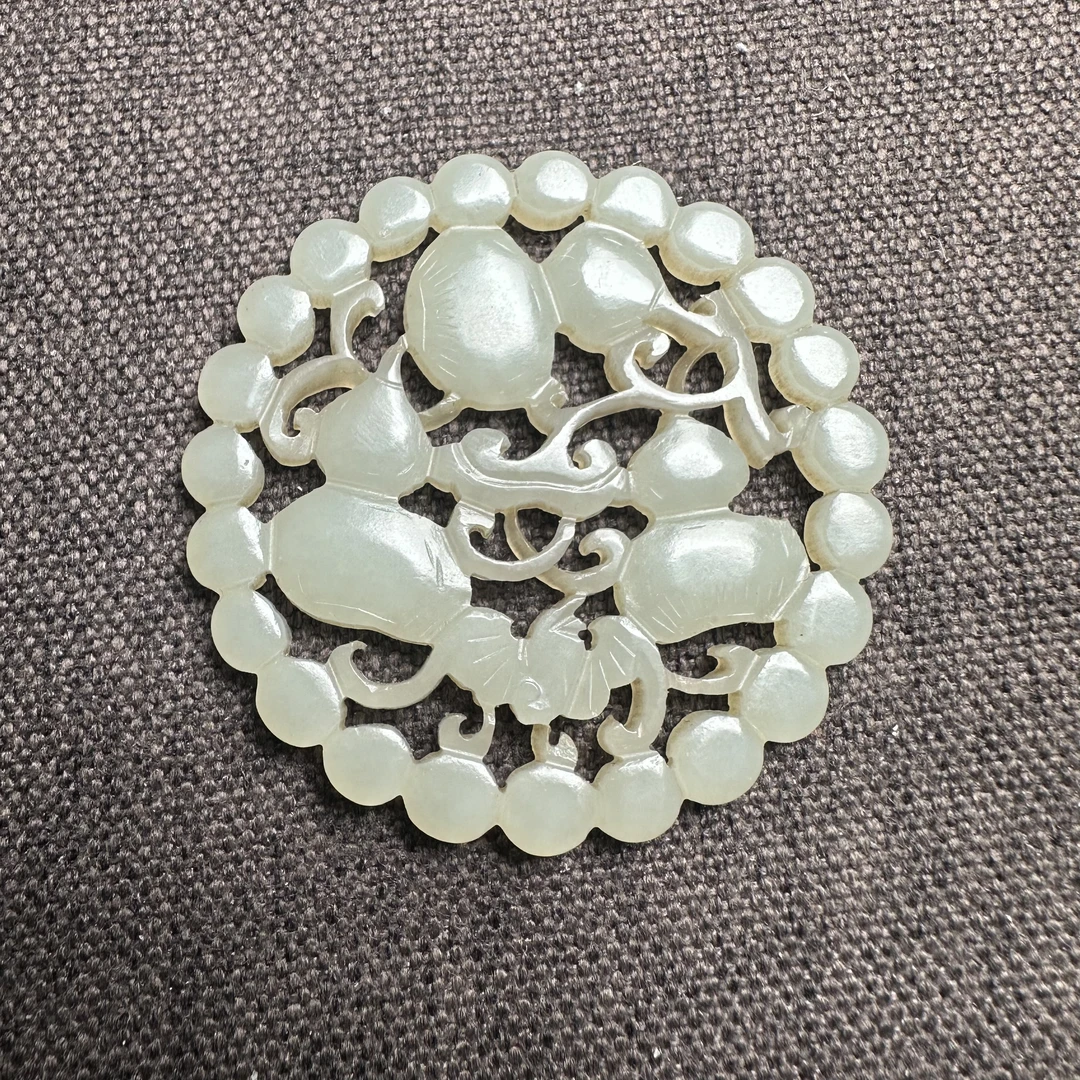 【白海波甄选】和田玉连珠纹福寿佩