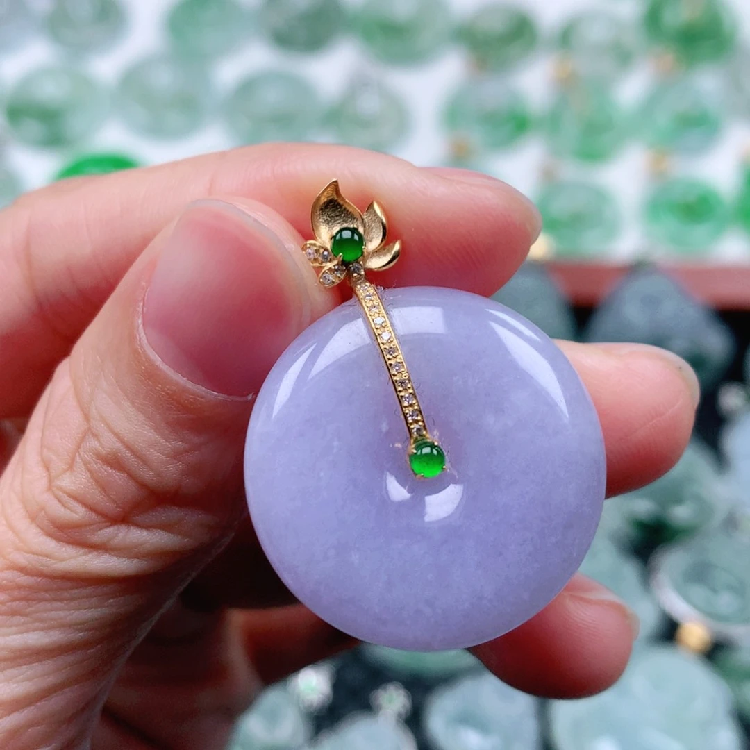 翡翠吊坠(不含链)18K金镶嵌