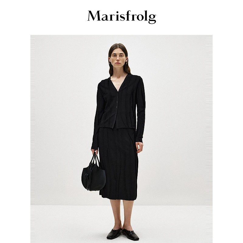 Marisfrolg玛丝菲尔针织衫A1EG1822M
