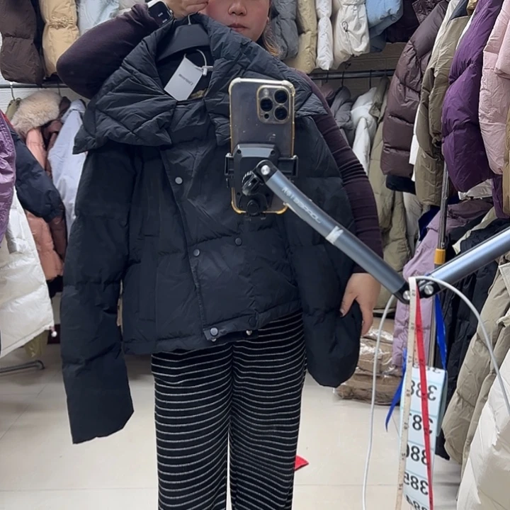 女外套黑色短款外套