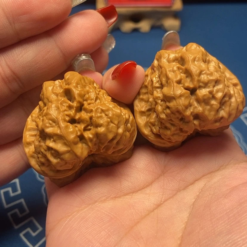 【闪购商品】文玩核桃把件正*蛤蟆