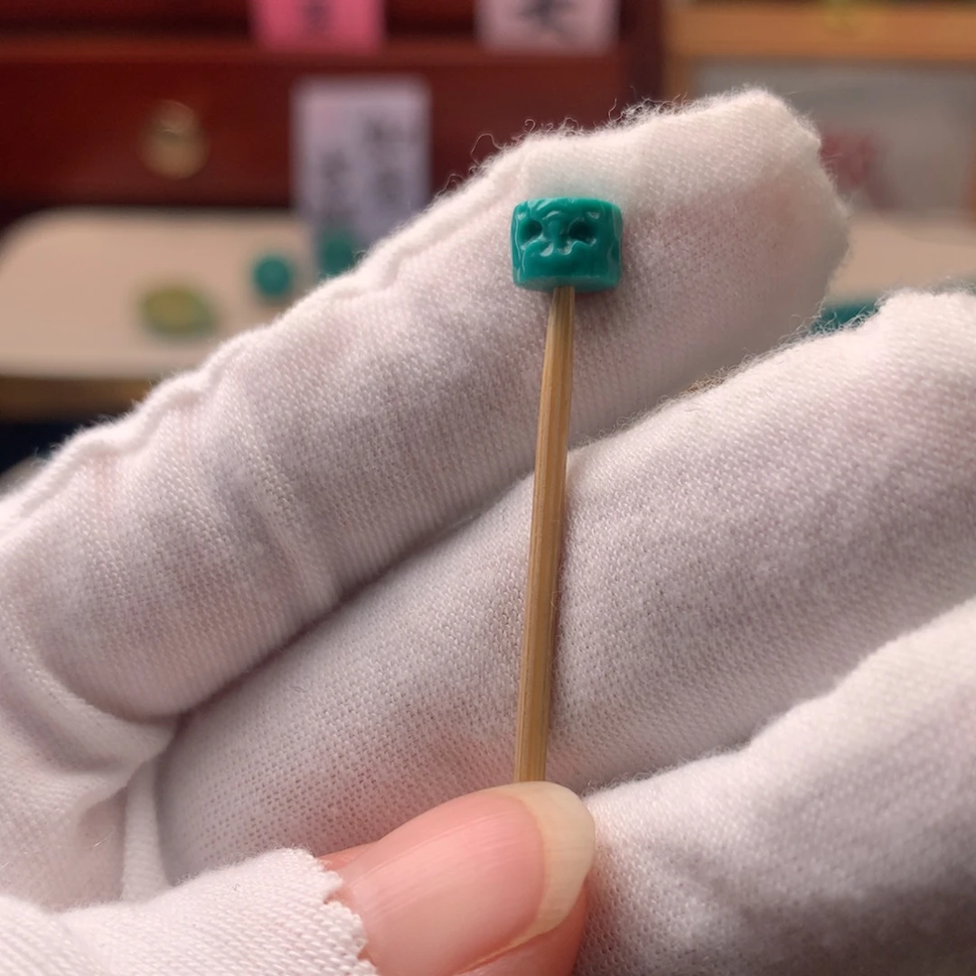 绿松石未镶嵌配饰j