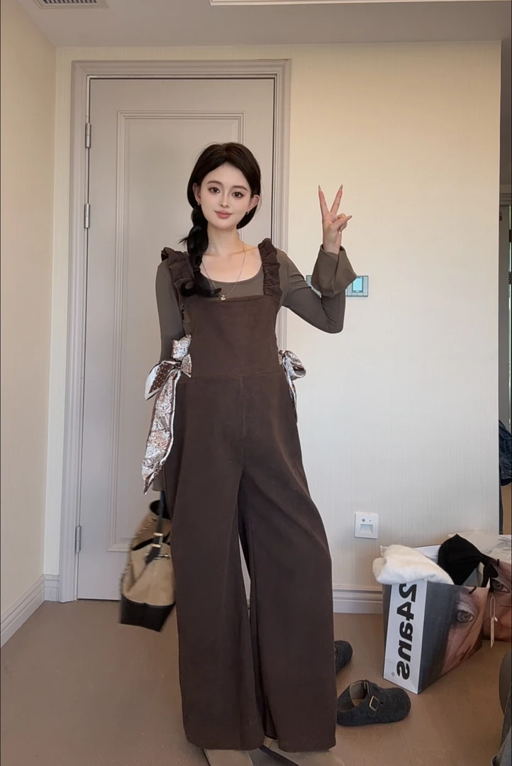 时尚孕妇春秋新款孕妇背带裤显瘦简约范+辣妈打底上衣两件套装