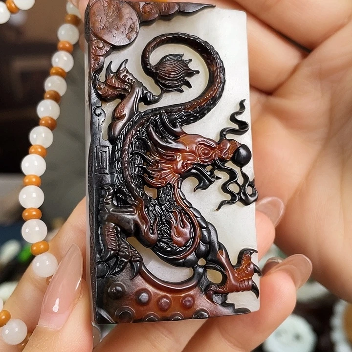 和田玉未镶嵌颈饰定制发货