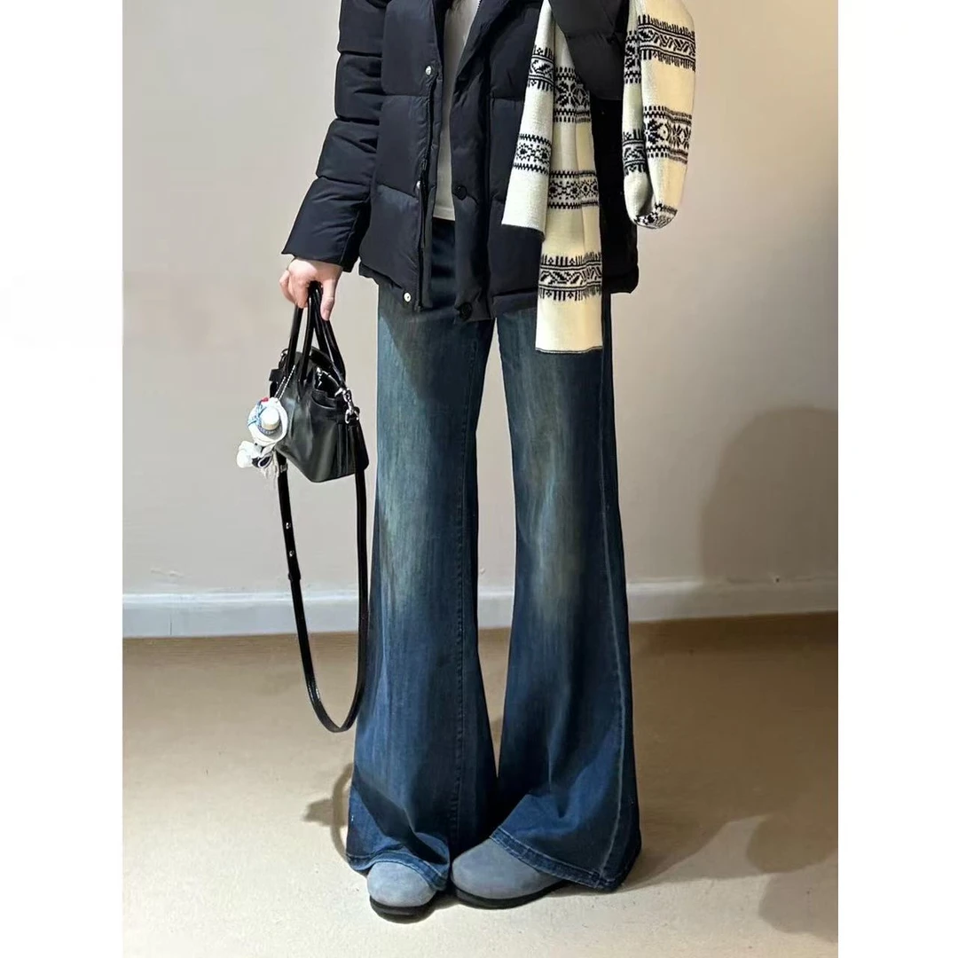 冬季深蓝色加绒加厚高腰直筒阔腿牛仔裤女大码垂感显瘦百搭喇叭裤