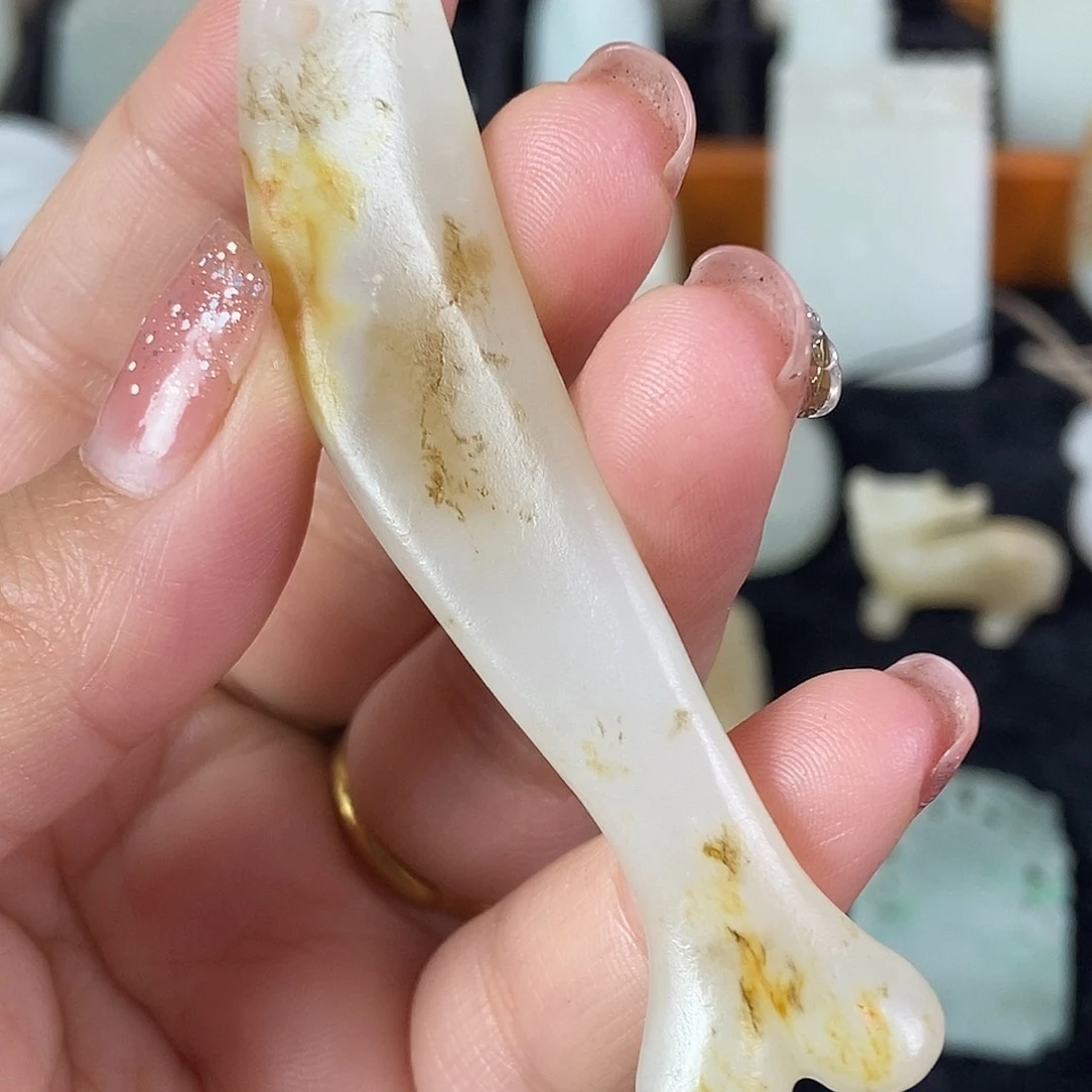 和田玉（糖玉）未镶嵌挂件