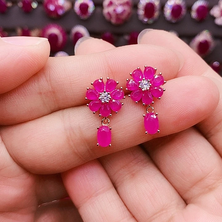 红宝石银S925镶嵌耳饰