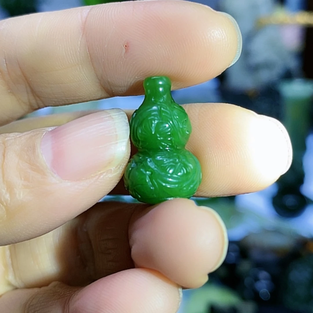 【闪购商品】和田玉（碧玉）挂件未镶嵌