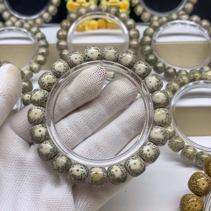 杰***猪手串星月菩提大眼睛11/10