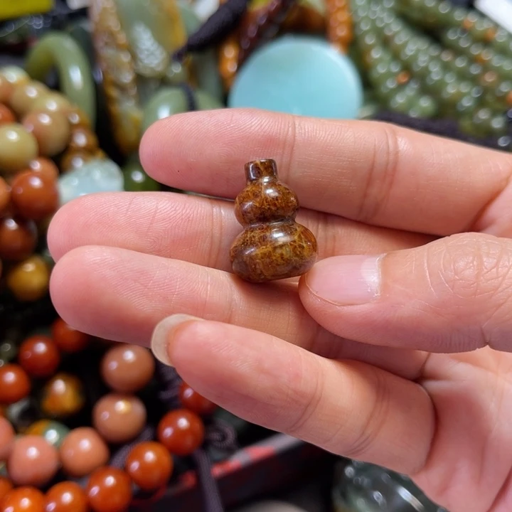 手链未镶嵌岫岩河磨玉(透闪石质玉)?****?