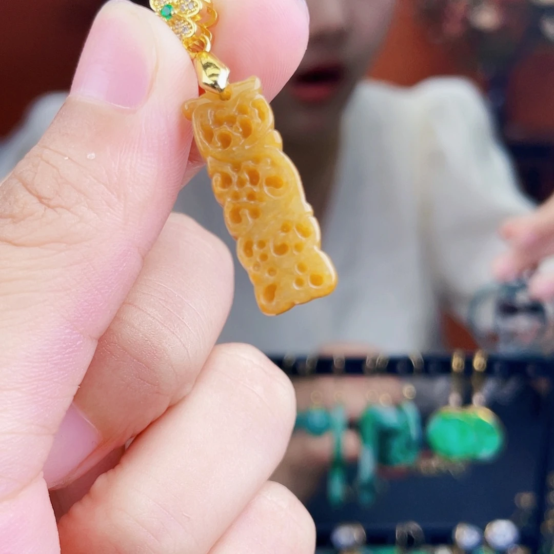 翡翠未镶嵌耳饰饰品