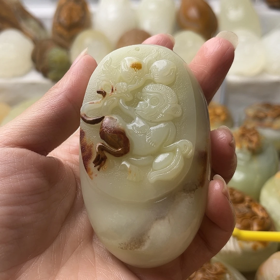 石材方解石手把摆件不退换猴