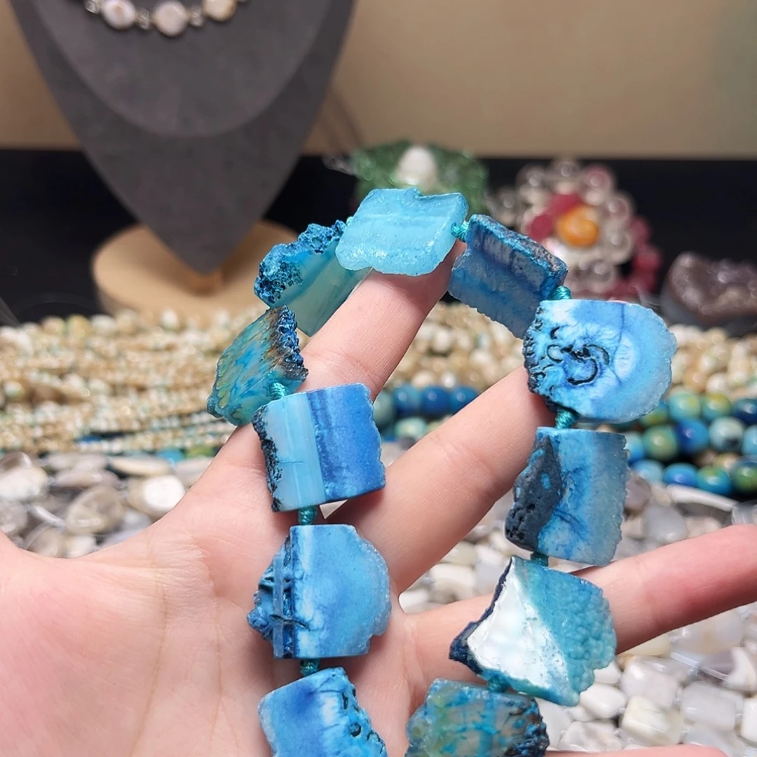 玛瑙/玉髓合金珠宝半成品D418，天然晶体玛瑙一条/拍二发一