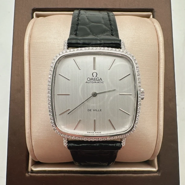 95新 Omega/欧米茄 欧米茄18110自动后钻赠送表带赠送手链