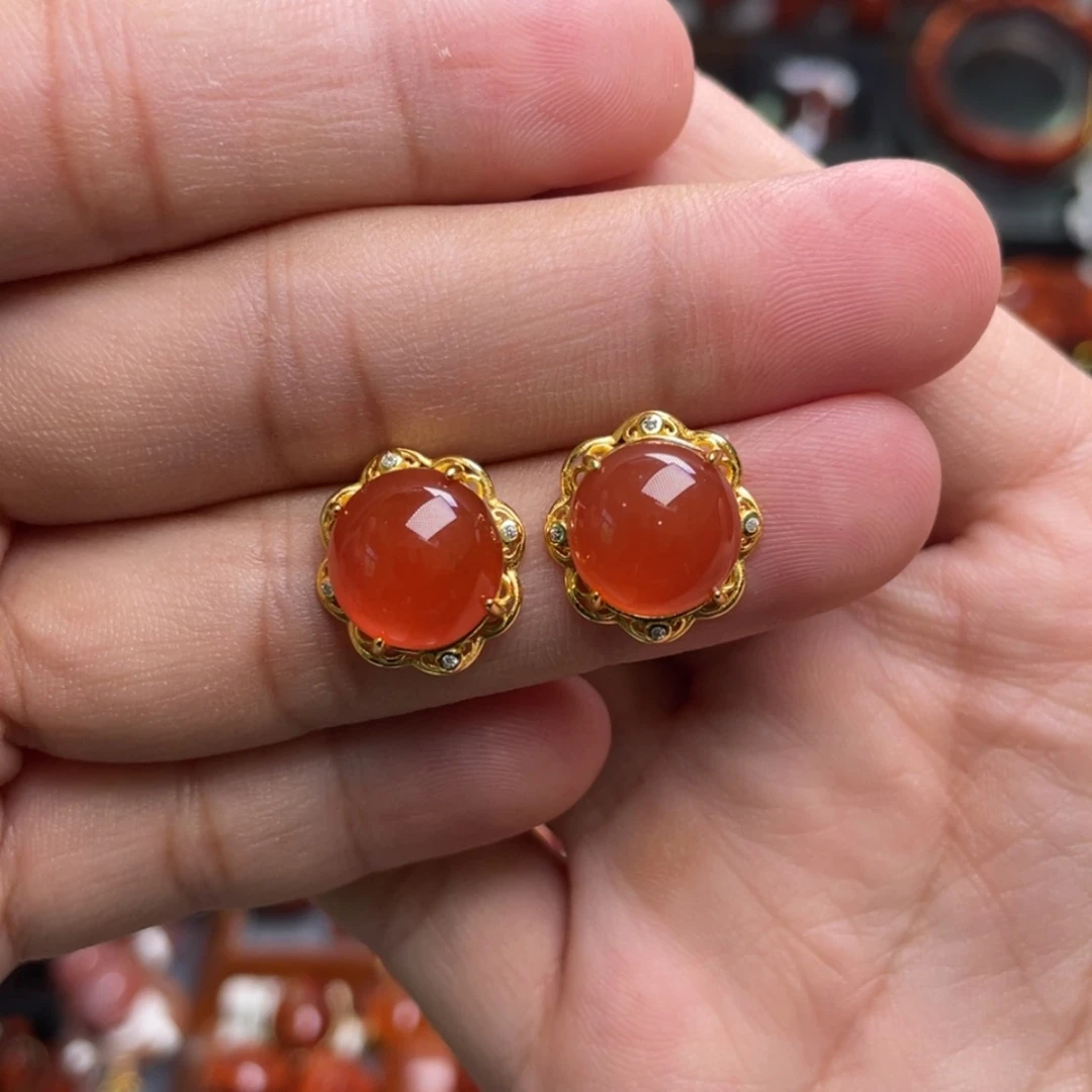 【闪购商品】银S925镶嵌耳钉南红玛瑙