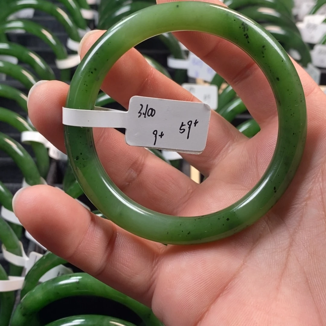 和田玉（碧玉）未镶嵌手镯59