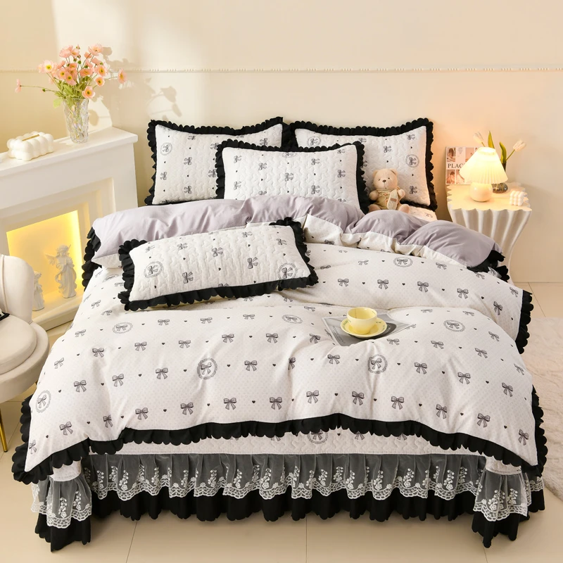 2025新款加厚防滑床盖被套四件套韩版花边款公主风被罩四件套