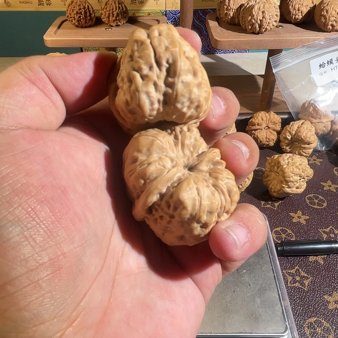 文玩核桃把件4116