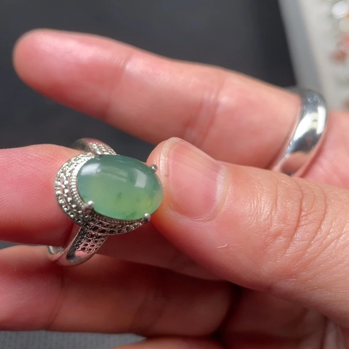 翡翠未镶嵌戒指缅甸天然翡翠
