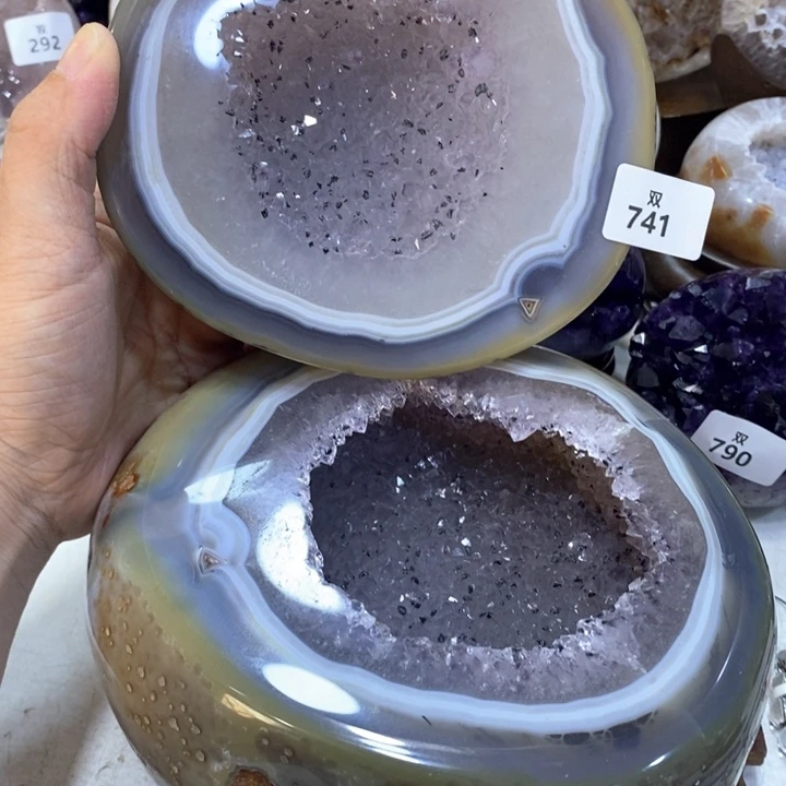 未镶嵌玛瑙/玉髓珠宝奇石