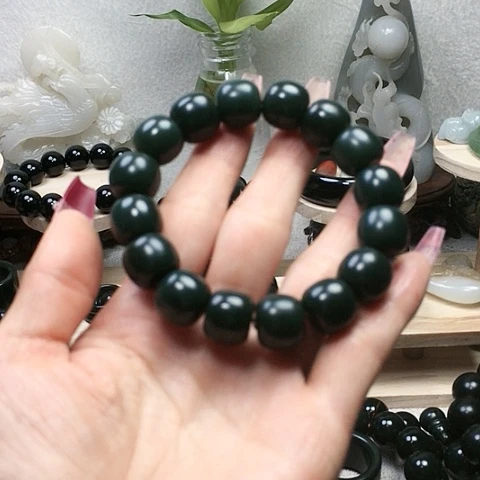 未镶嵌手串和田玉