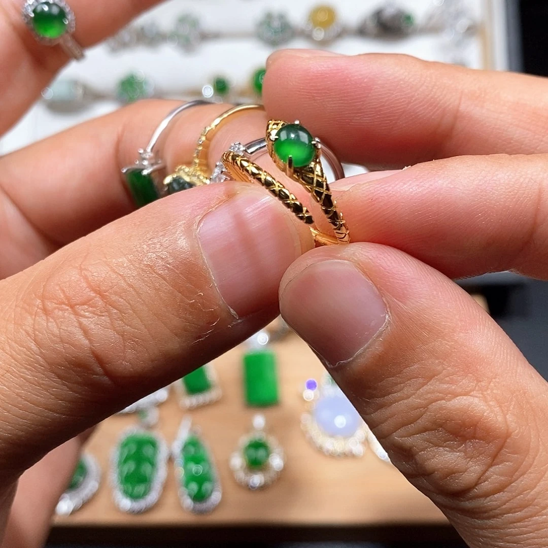 银S925镶嵌戒指翡翠戒指