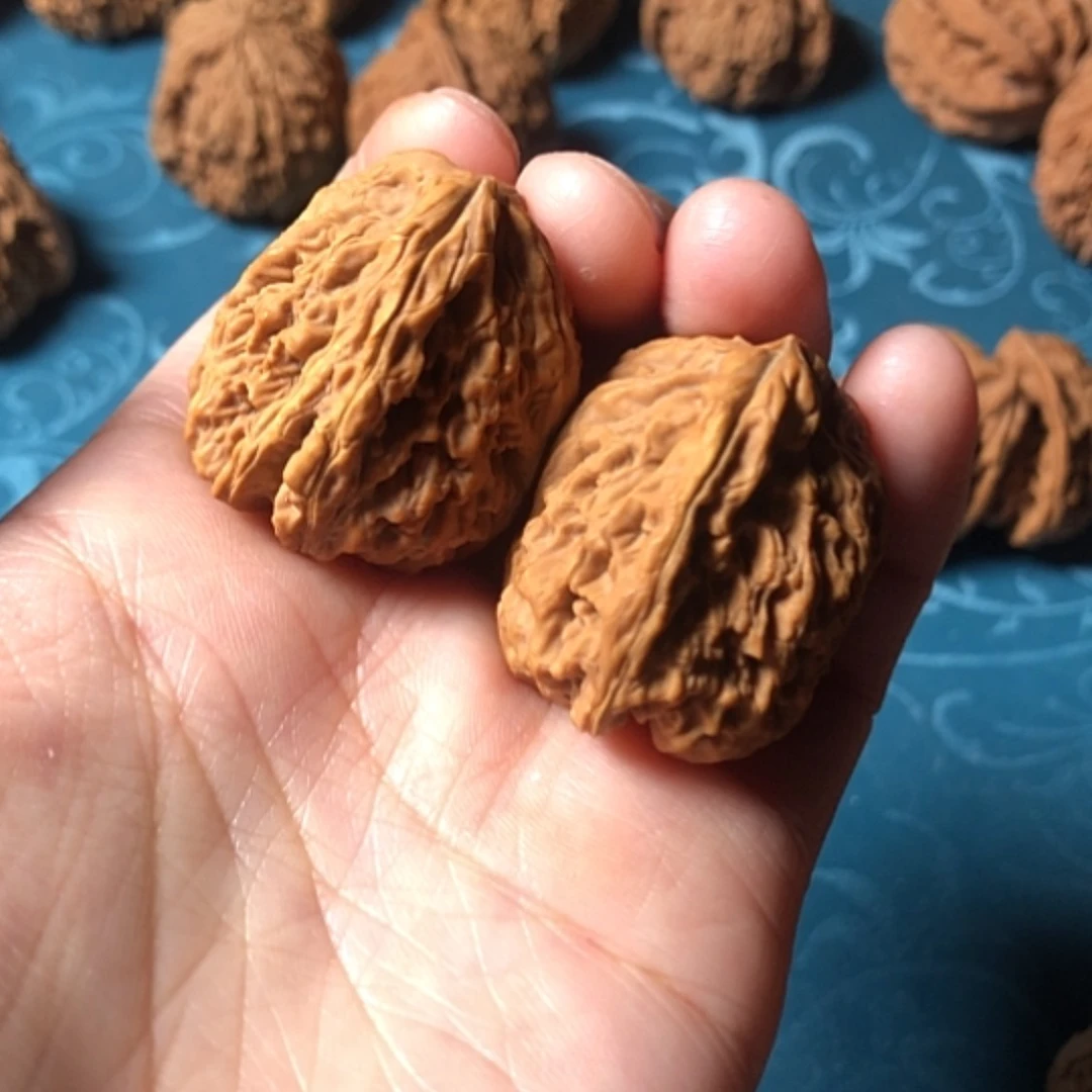 【闪购商品】文玩核桃把件大*几一代将