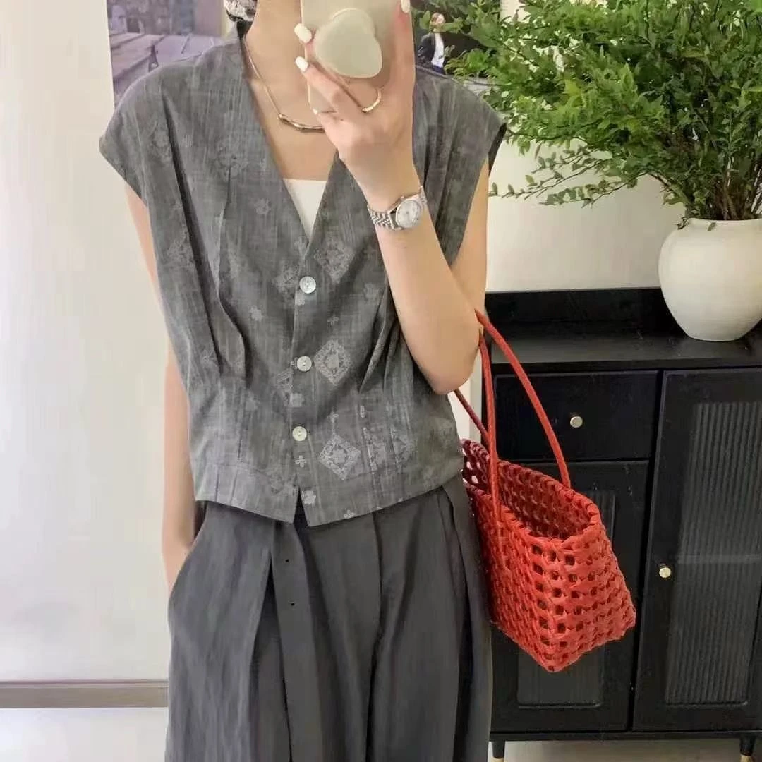 684-734时尚百搭气质显瘦小香风连衣裙纯白提花领口复古均码白色