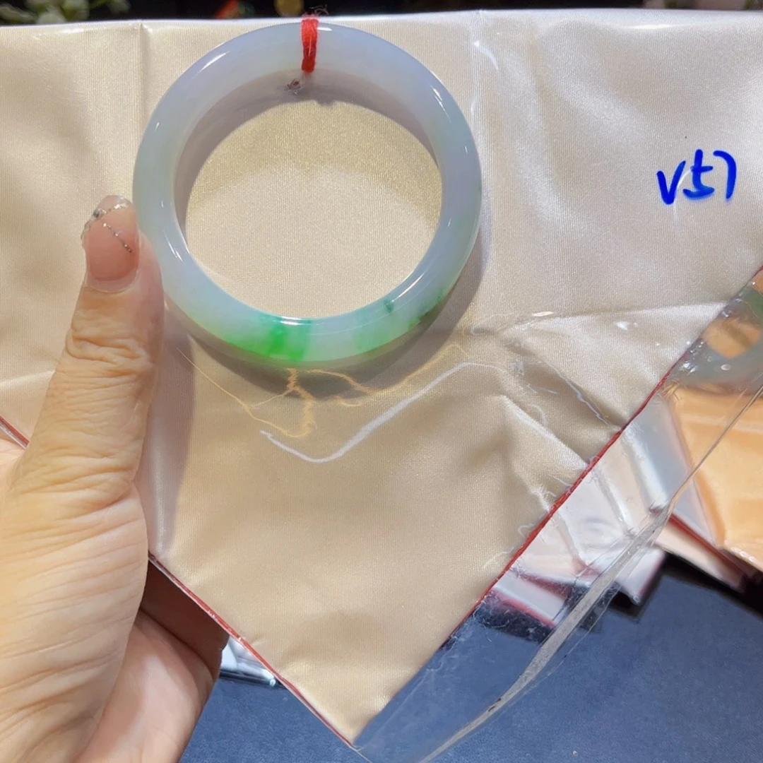 翡翠手镯未镶嵌翡翠手镯57圈口