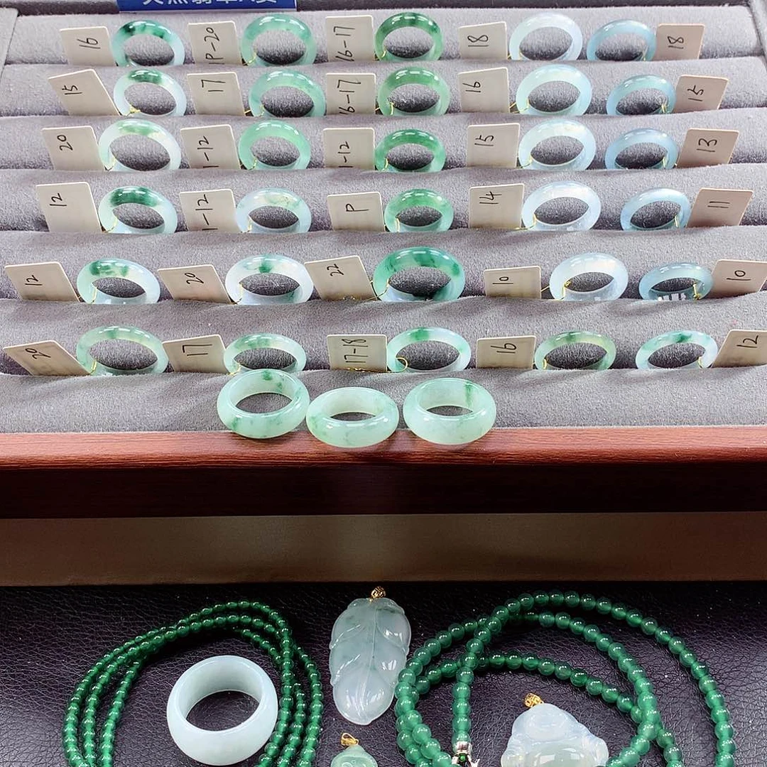 翡翠未镶嵌戒指天然a货