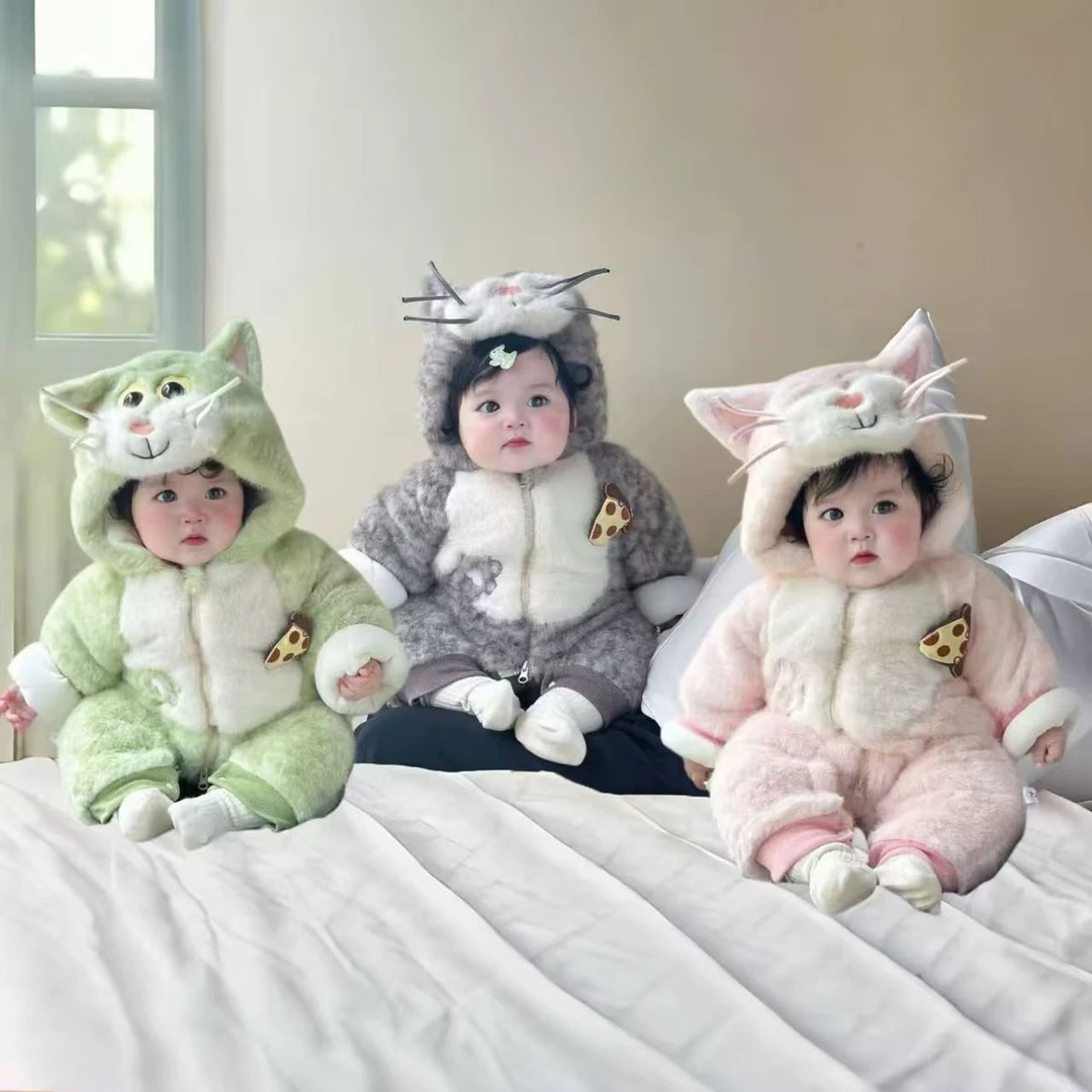 婴儿冬装连体衣连体加绒宝宝衣服加厚哈衣冬季超萌可爱外出爬服