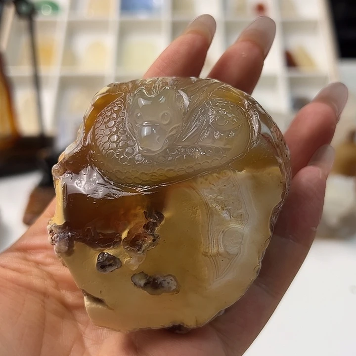 玛瑙/玉髓颈饰合金