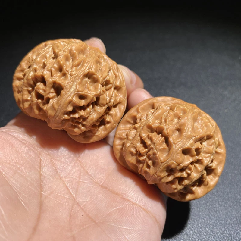 文玩核桃手把件 宫灯狮子头 一物一图T235号   42/40/35mm