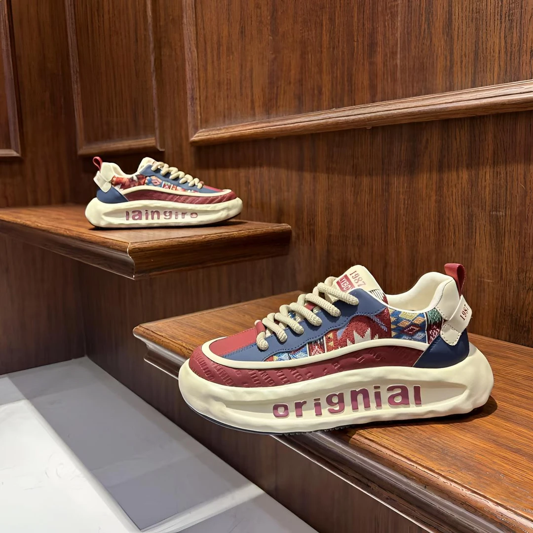 早春新款男鞋皮面拼接厚底欧洲站轻奢百搭时尚潮男潮流男士休闲鞋