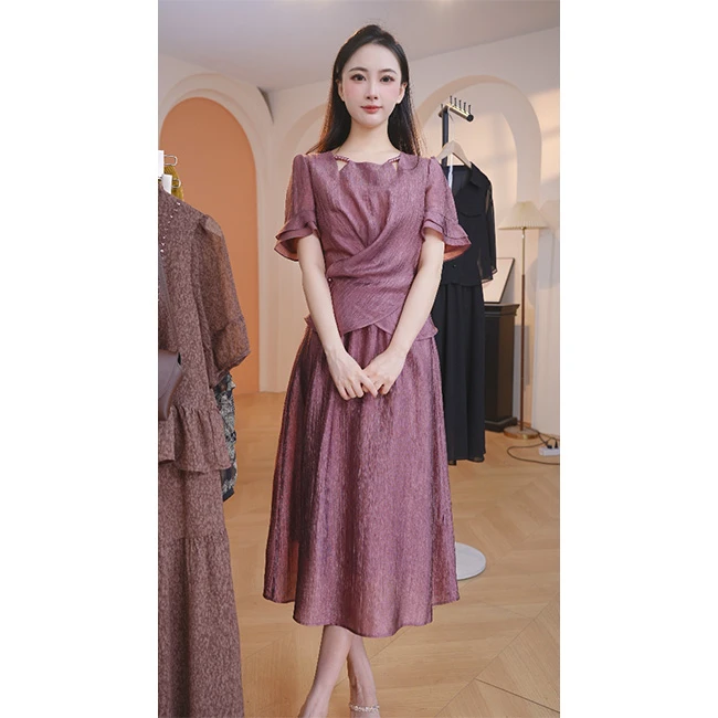 L8793  2025年夏季新款显白气质温柔显瘦收腰上衣+中长款半裙