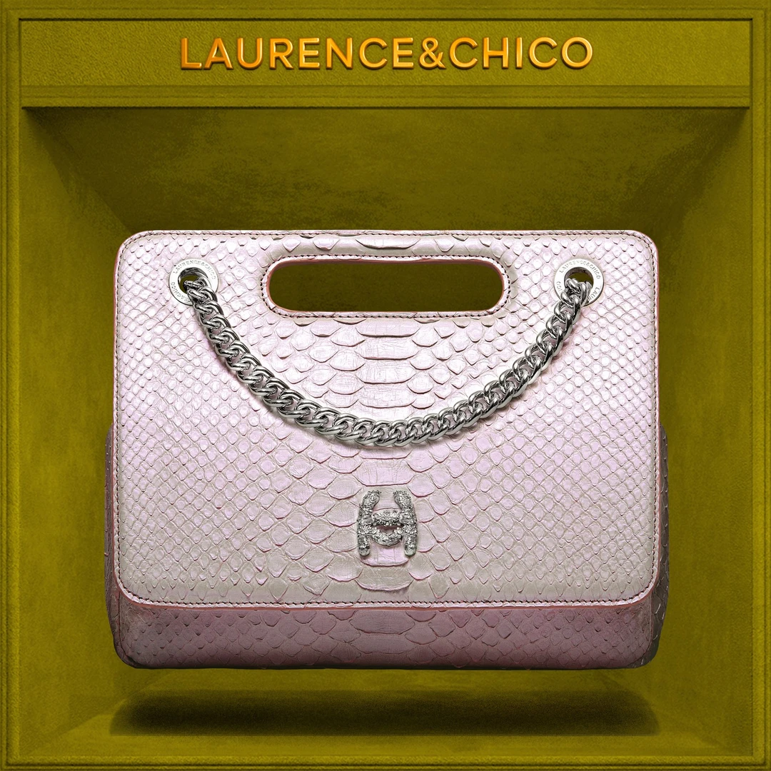 LC粉色蛇皮牛奶盒D4AE10323060