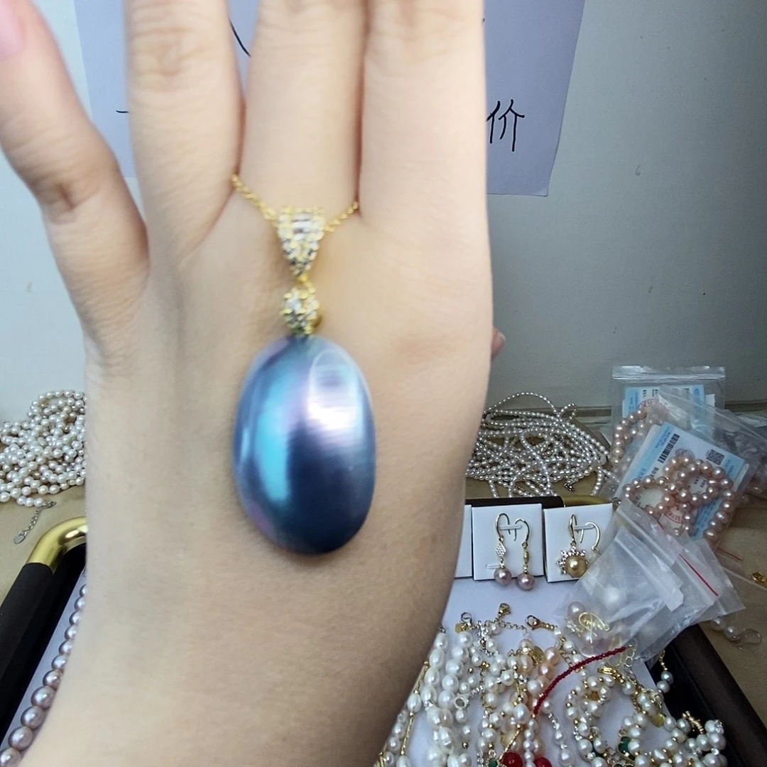 淡水珍珠合金颈饰