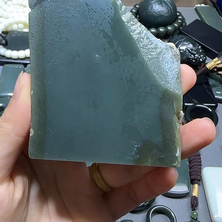 拾***º和田玉（青玉）未镶嵌珠宝半成品