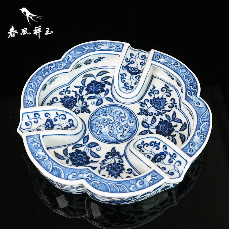 景德镇 春风祥玉 邹俊窑制八字款 青花 缠枝花卉 海浪纹 雪茄烟缸