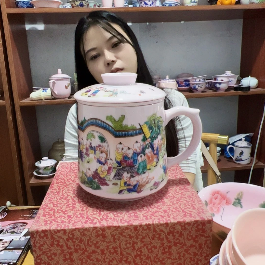 摆件瓷景德镇陶瓷红xixi童子茶水杯