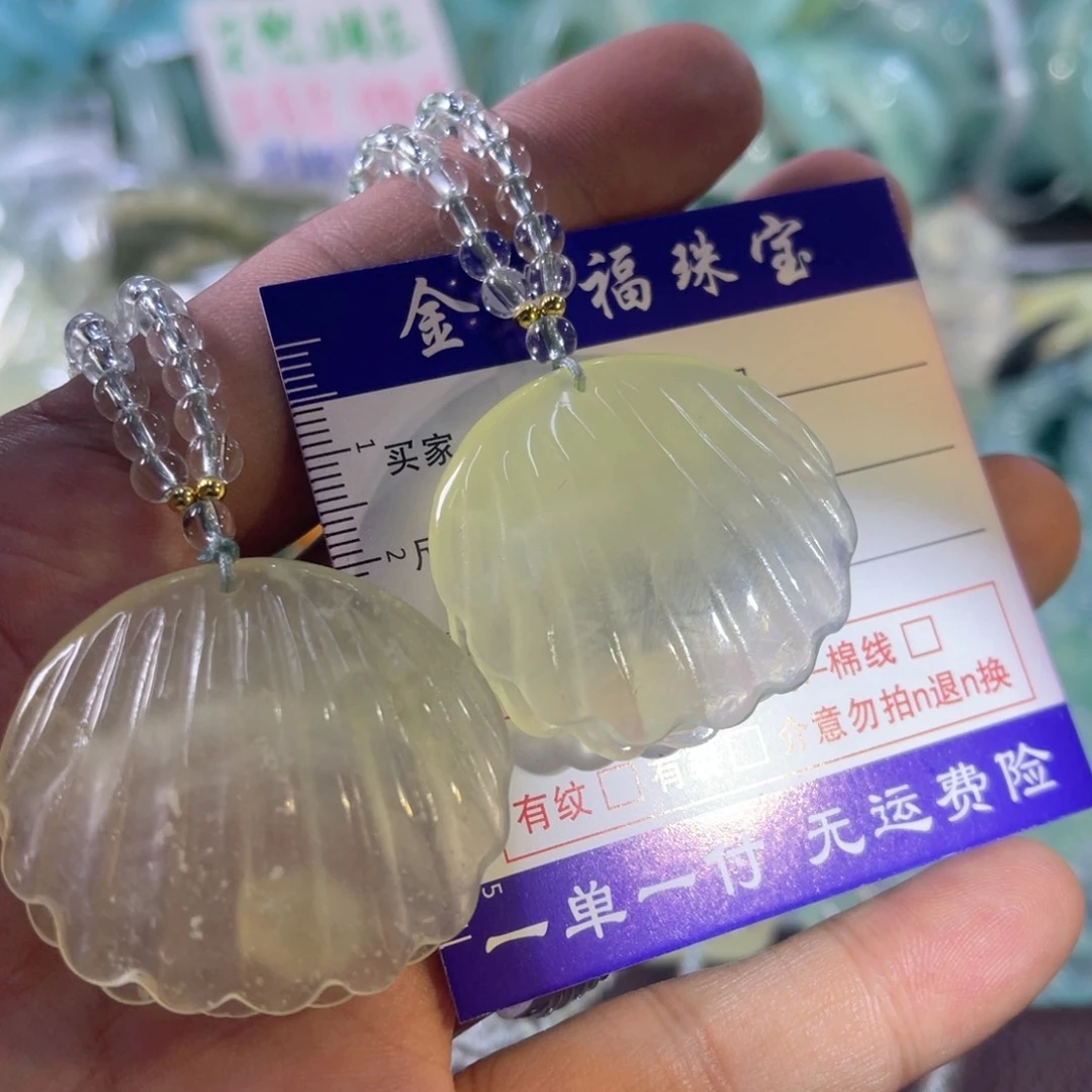 未镶嵌蛇纹石玉颈饰