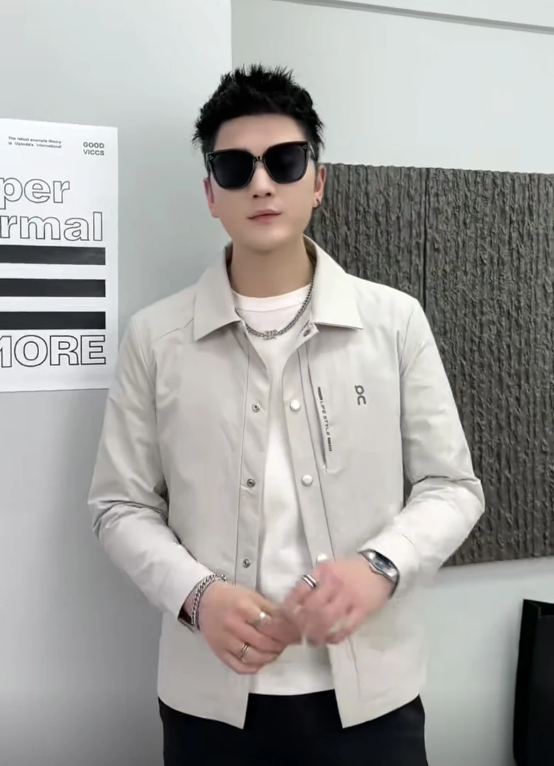 C系列春季新款男士简约翻领夹克外套时尚修身