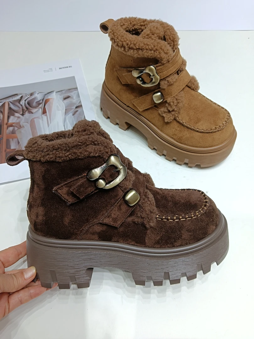 靴子胶粘秋冬韩版高帮秋季中跟女鞋马丁靴系带