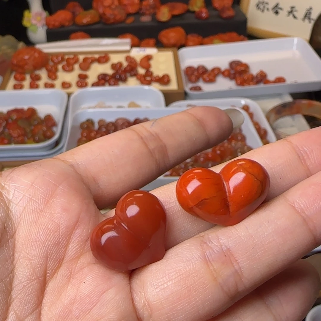 哈***姐南红玛瑙未镶嵌吊坠(不含链)