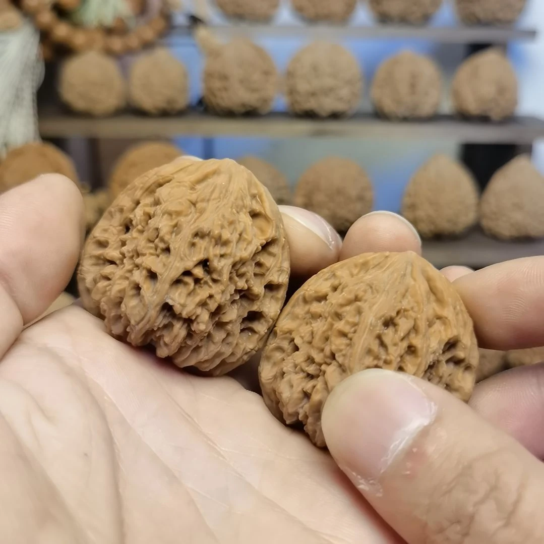 用***9吊坠文玩核桃39全品三角疆